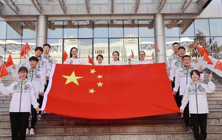 我22岁，男朋友50岁，父母不同意结婚，怎么办？游戏画面